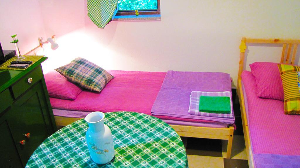 Room Galina Duga Resa Exterior foto